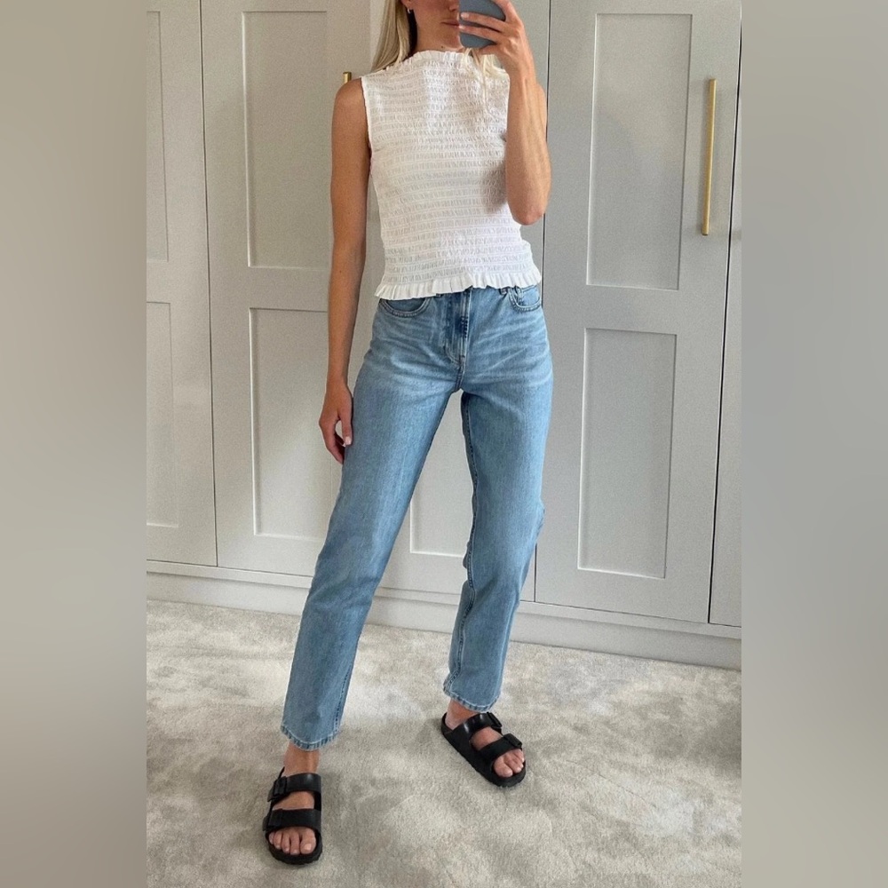 The ’90s Cheeky Jean